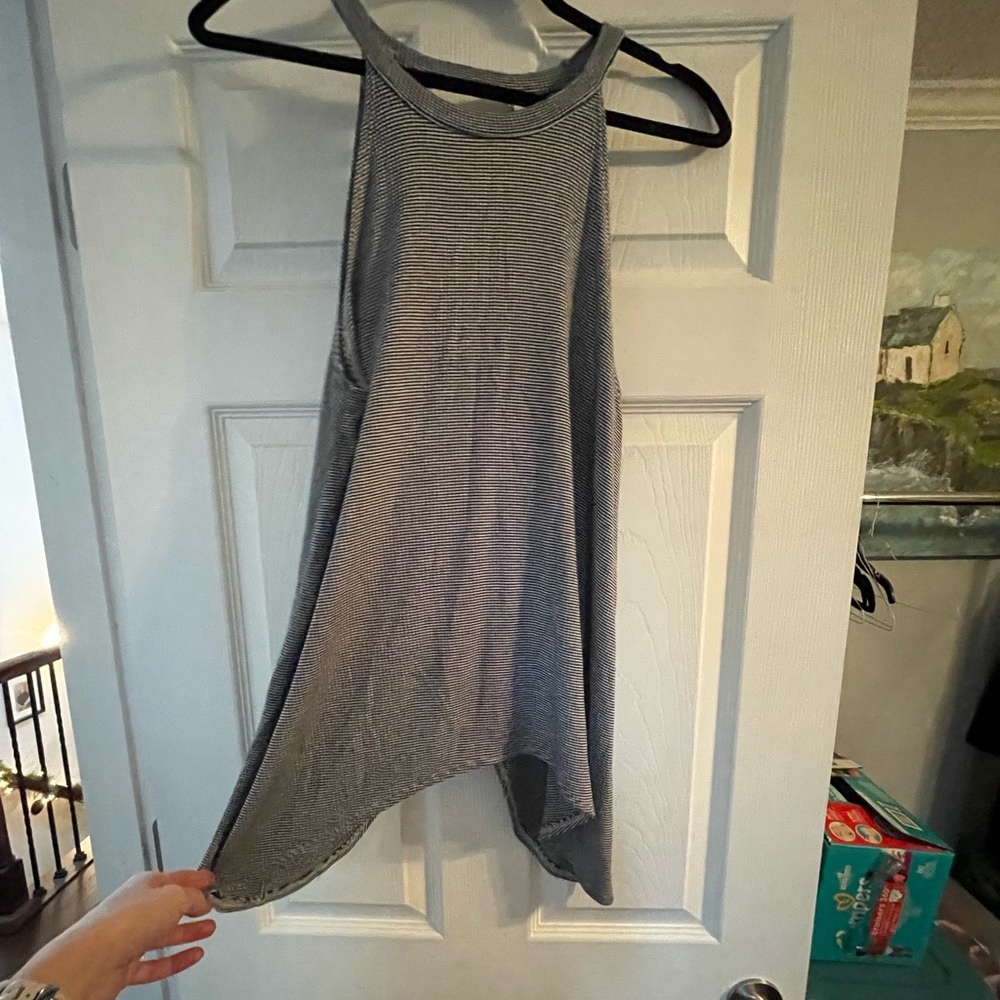 🎉3 for $25 MOD tank tunic